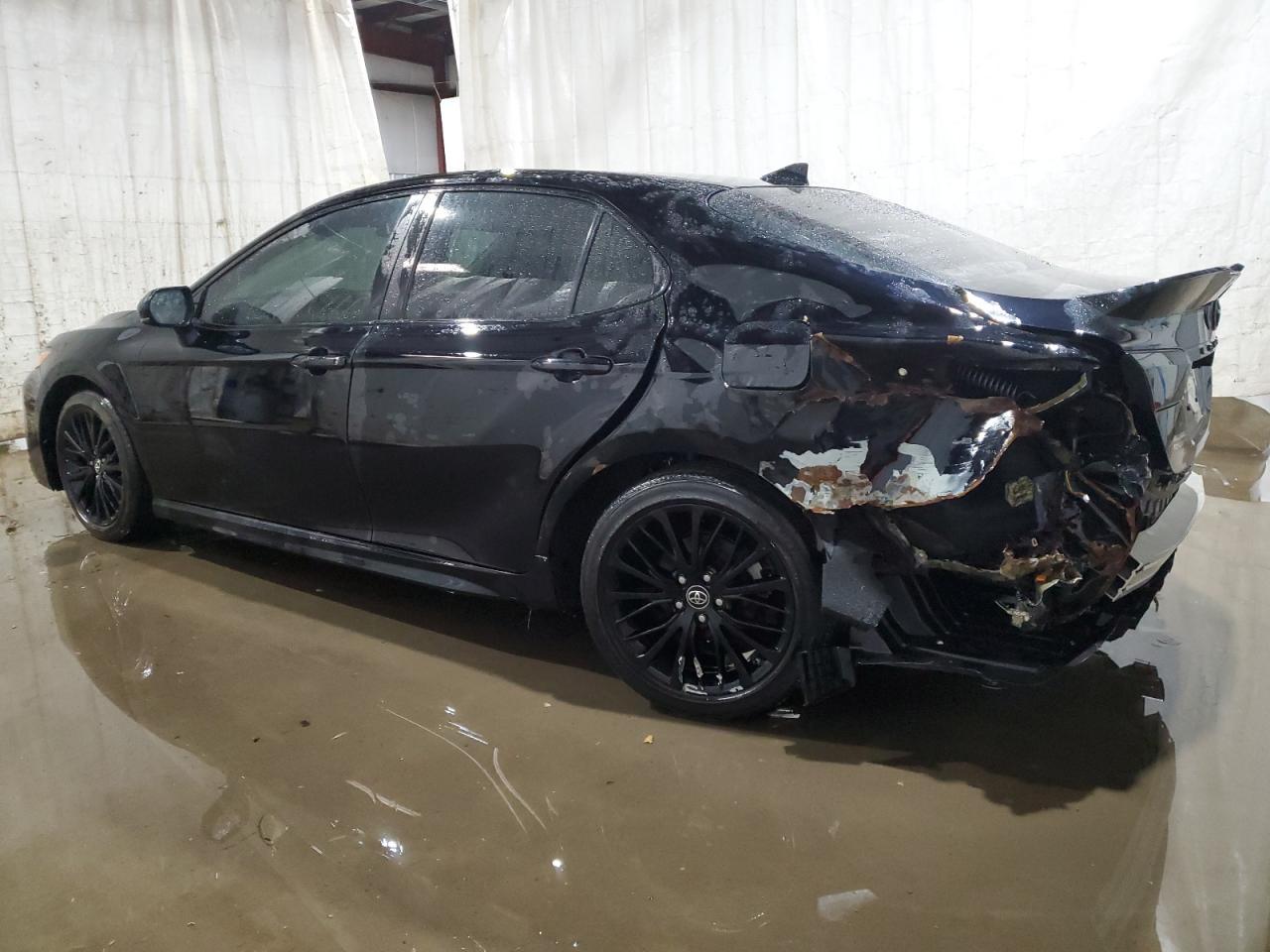 2019 TOYOTA CAMRY L - Фото 2