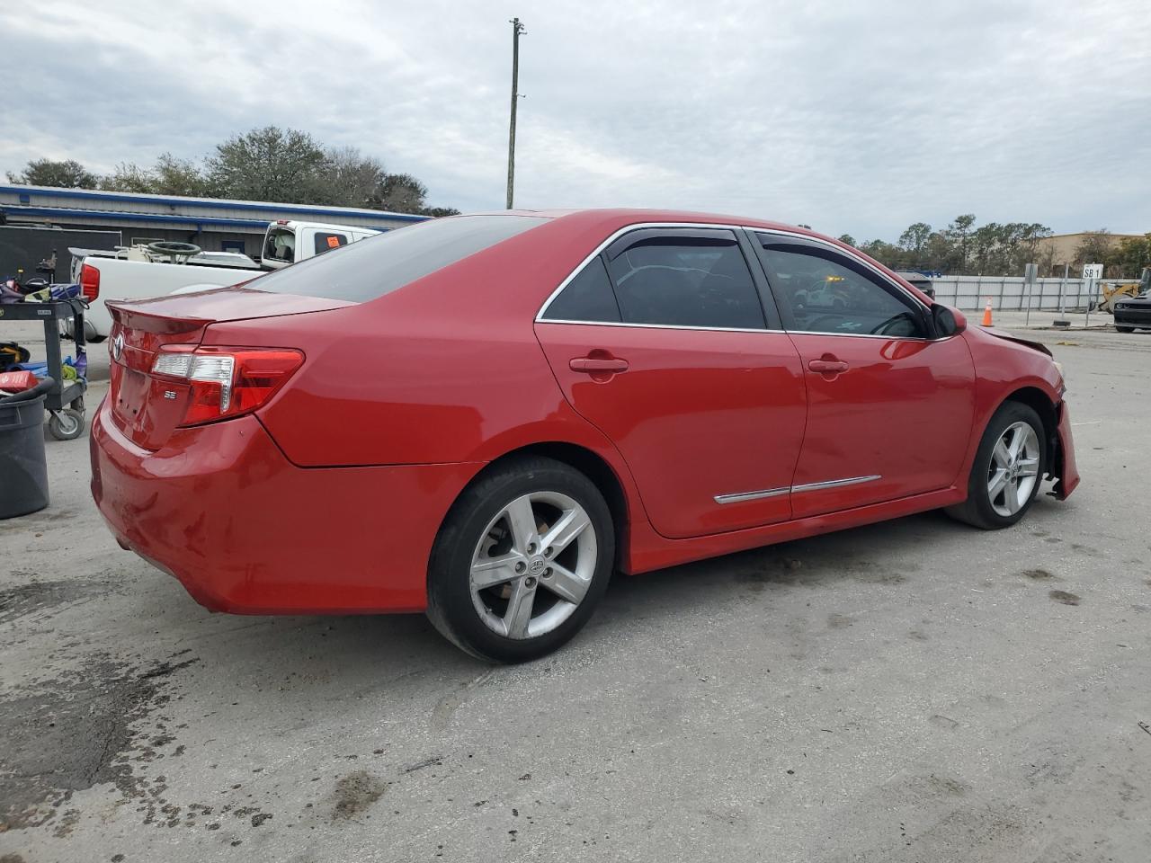 2014 TOYOTA CAMRY L - Image 3