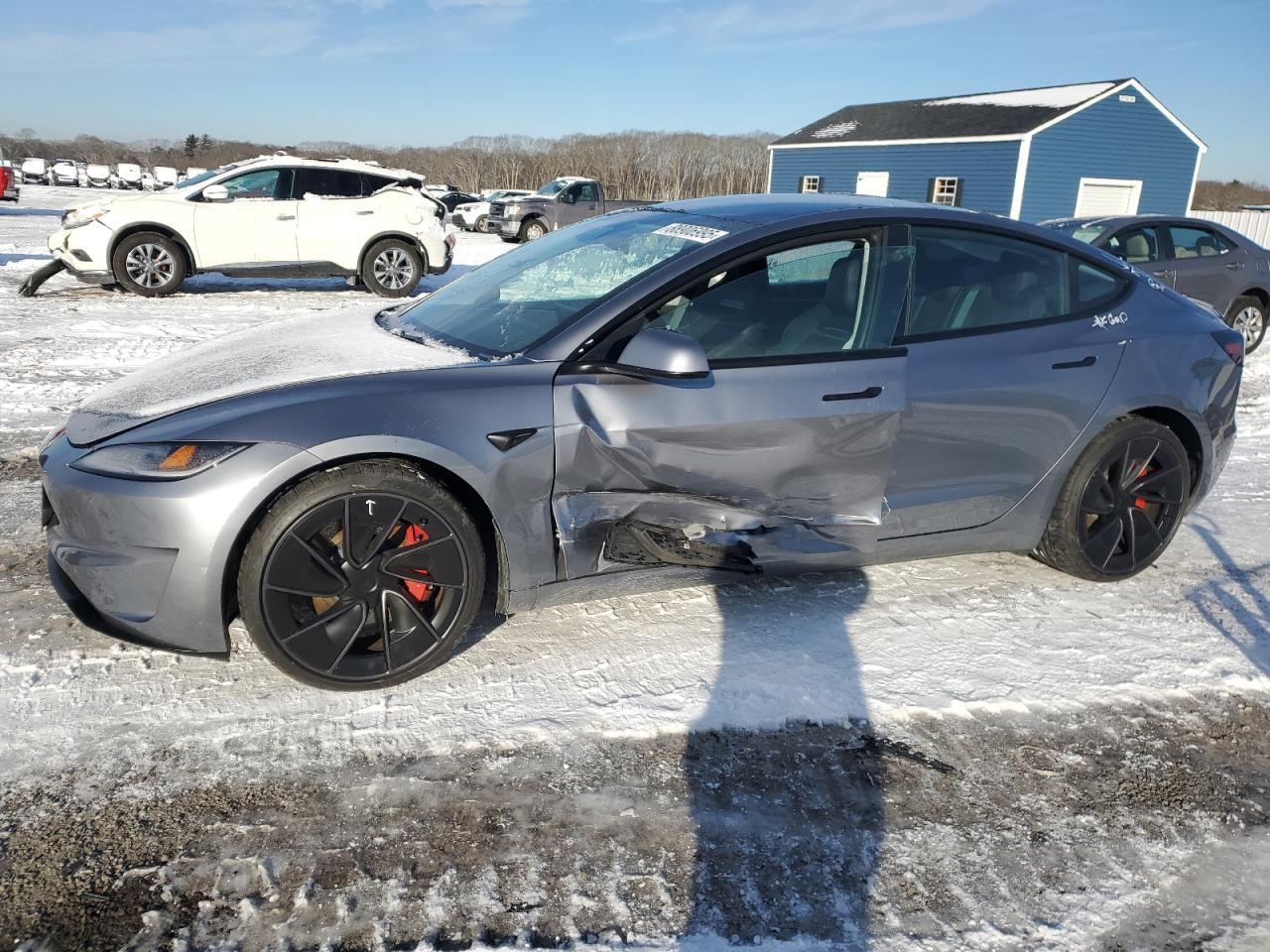 2024 TESLA MODEL 3