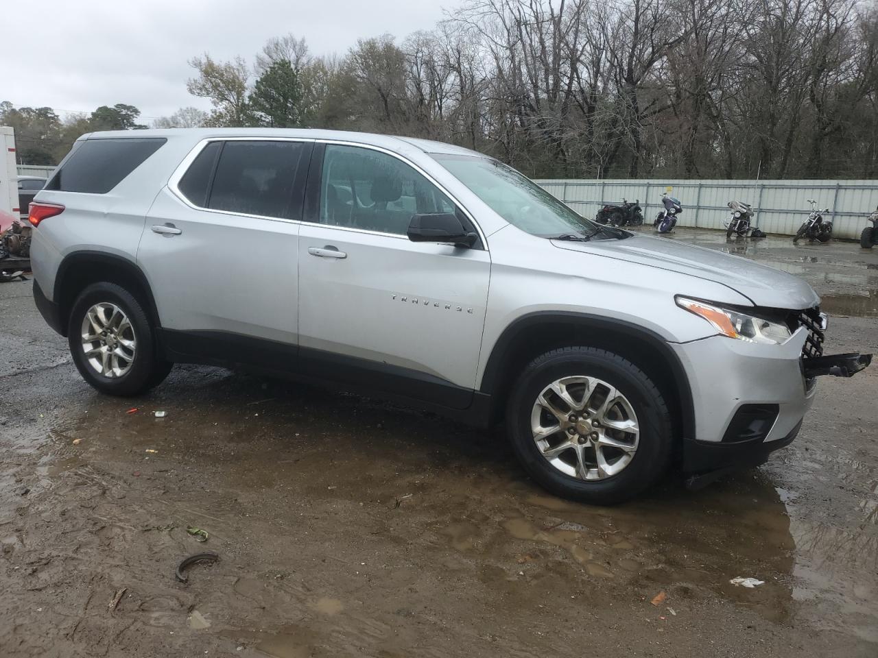 2020 CHEVROLET TRAVERSE L - Фото 4