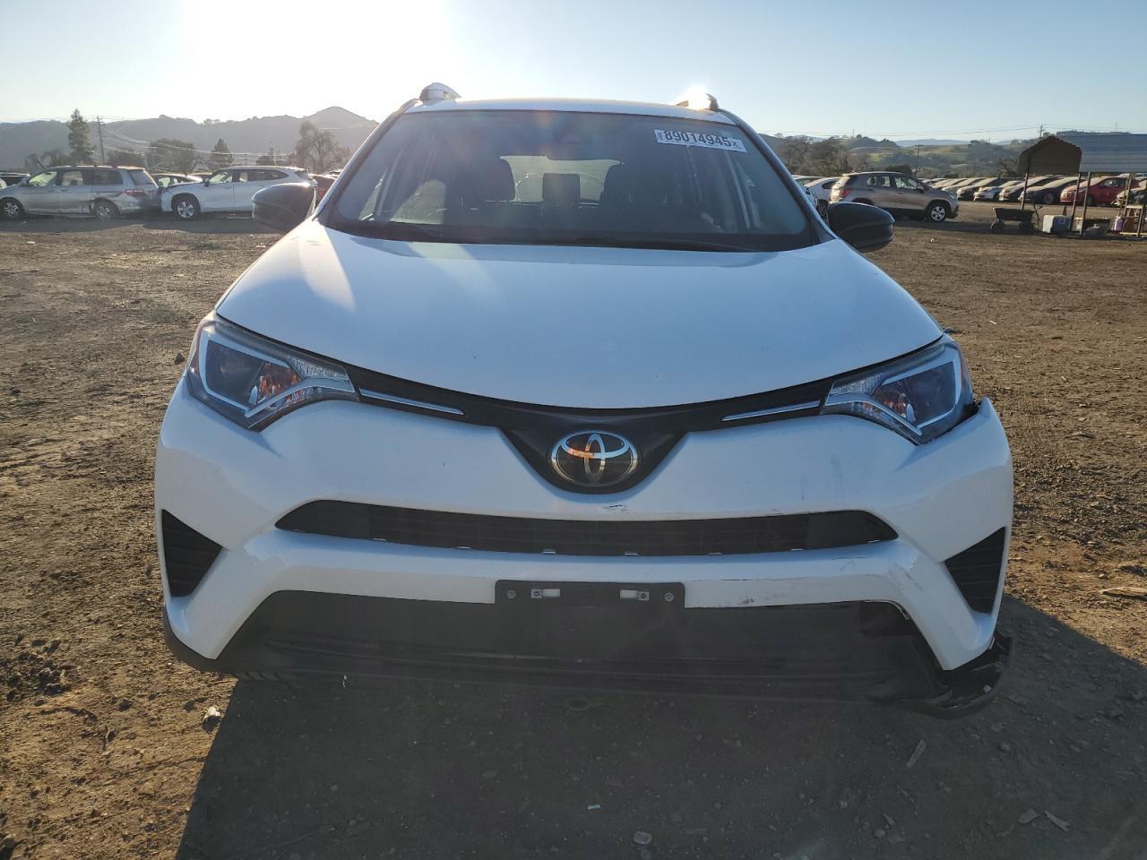 2018 TOYOTA RAV4 LE - Image 5