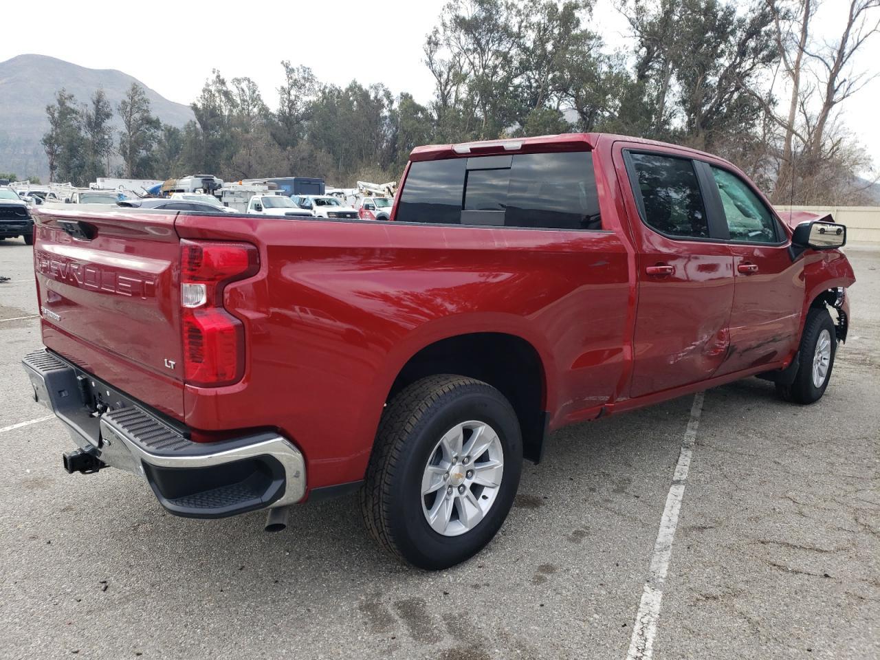 2024 CHEVROLET SILVERADO - Фото 3