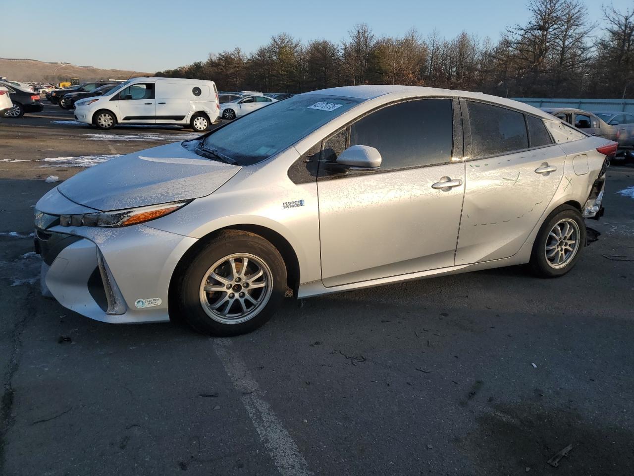 2018 TOYOTA PRIUS PRIM