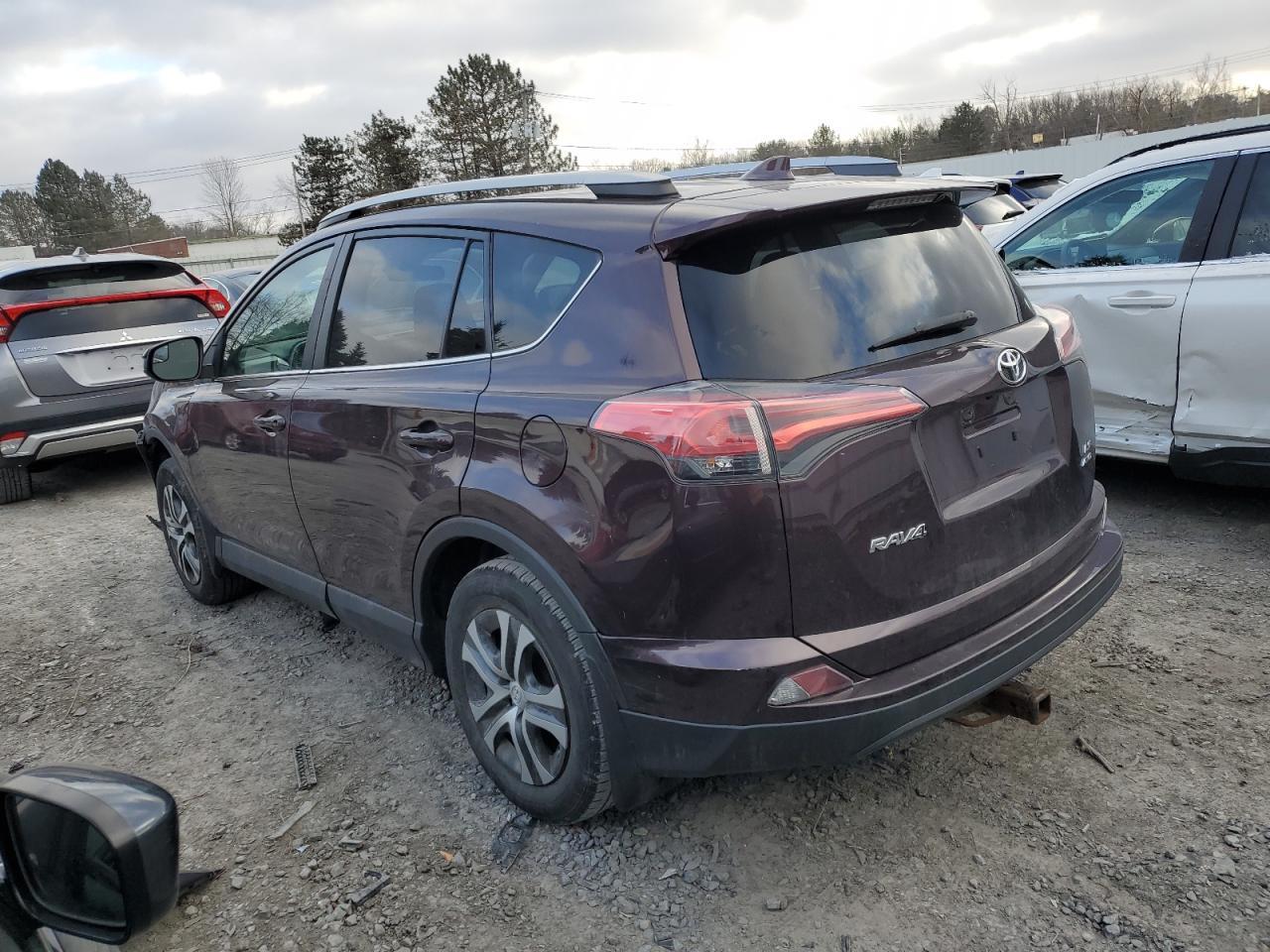 2017 TOYOTA RAV4 LE AW - Image 2