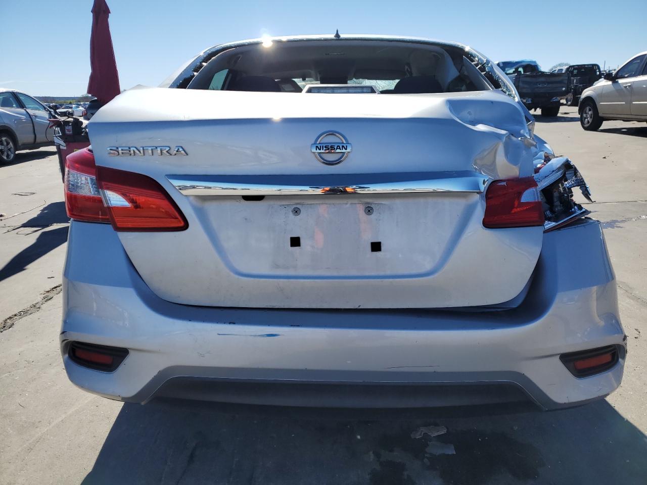 2018 NISSAN SENTRA S - Фото 6