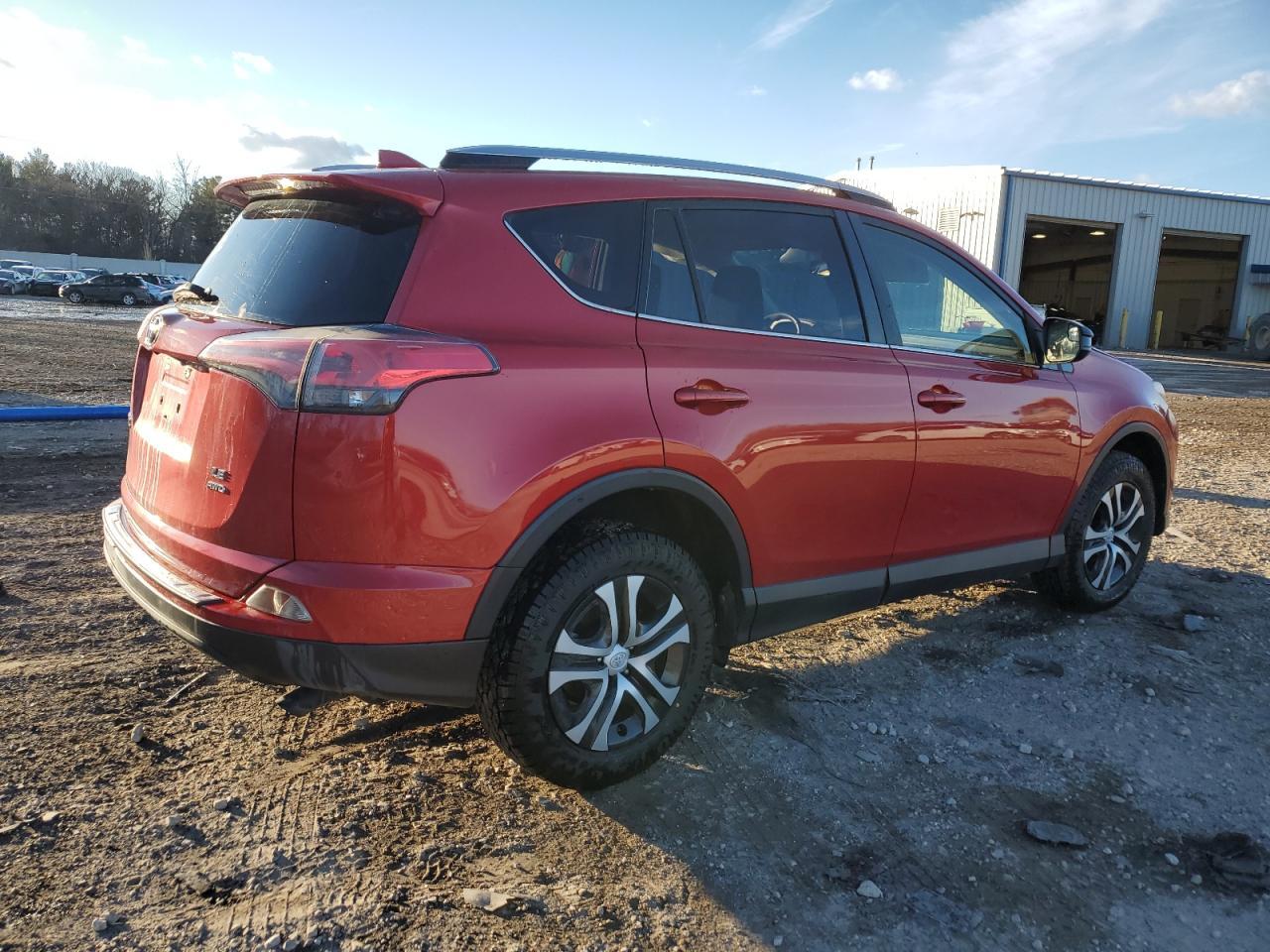 2017 TOYOTA RAV4 LE - Image 3