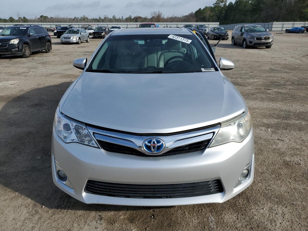 2012 TOYOTA CAMRY HYBR - Фото 5