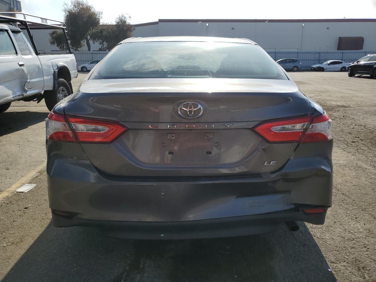 2018 TOYOTA CAMRY L - Image 6