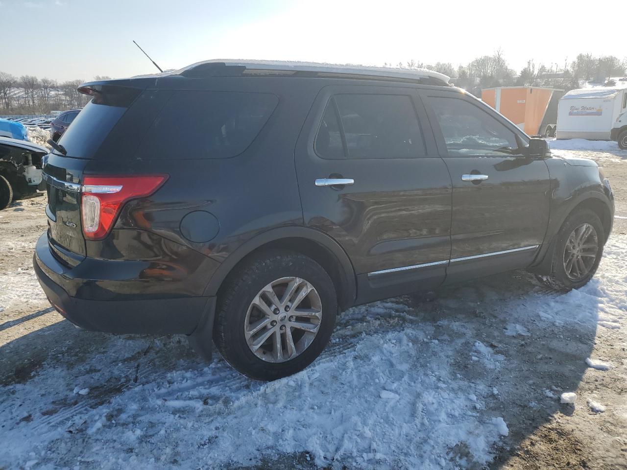 2013 FORD EXPLORER X - Image 3