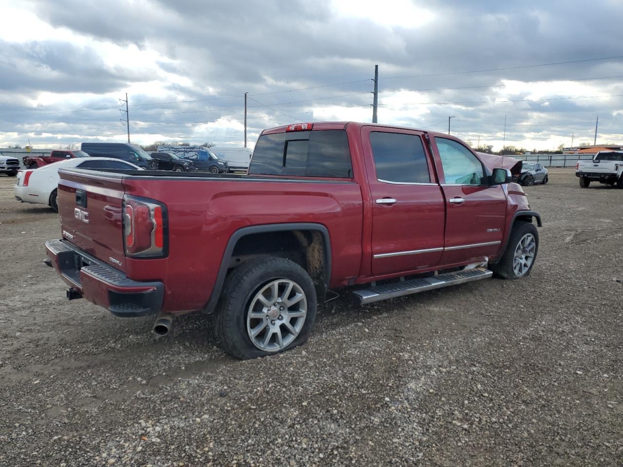 2018 GMC SIERRA K15 - Фото 3