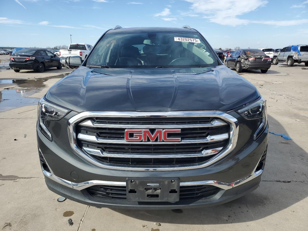 2018 GMC TERRAIN SL - Image 5