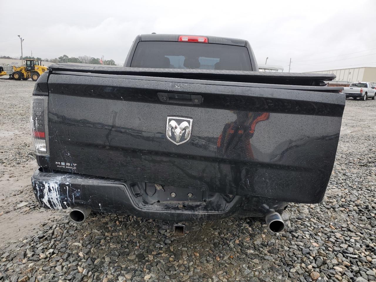 2015 RAM 1500 ST - Image 6