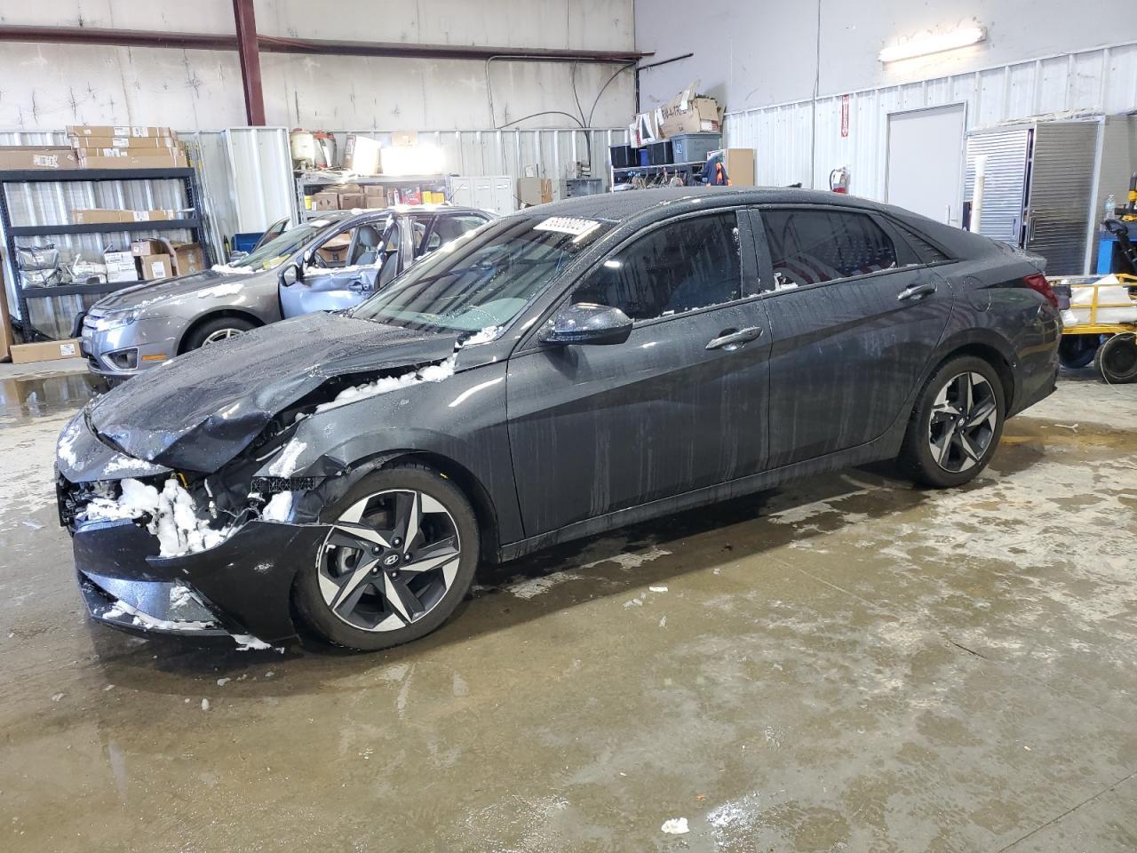 2023 HYUNDAI ELANTRA SE