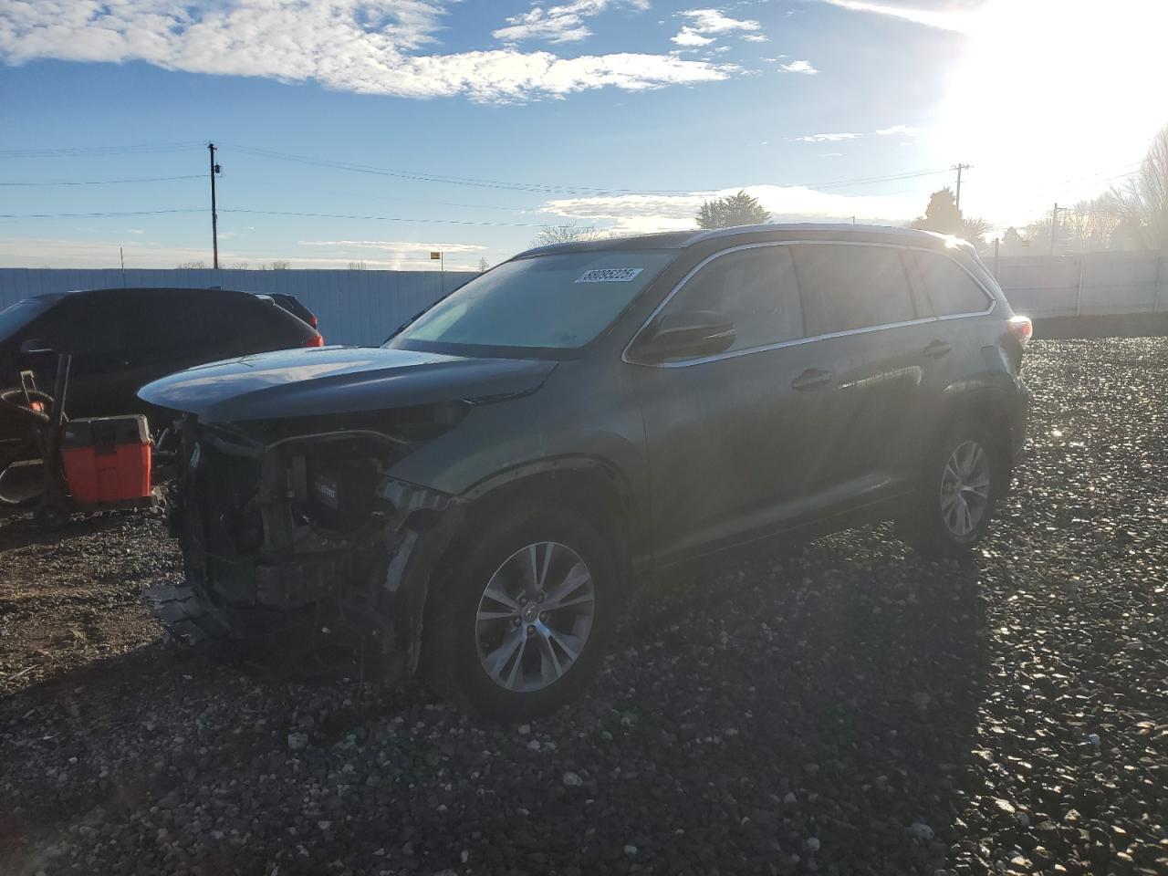 2014 TOYOTA HIGHLANDER
