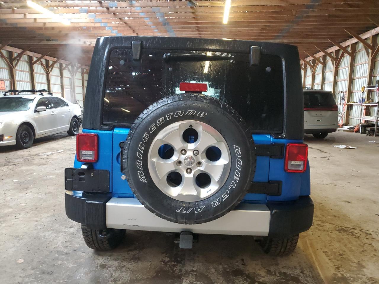 2014 JEEP WRANGLER U - Image 6