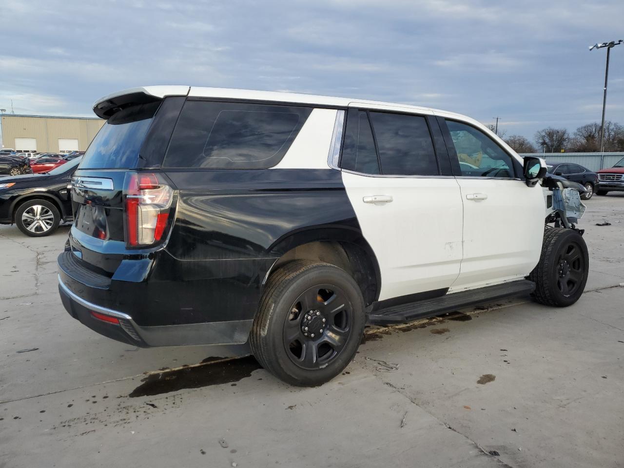 2023 CHEVROLET TAHOE C150 - Image 3