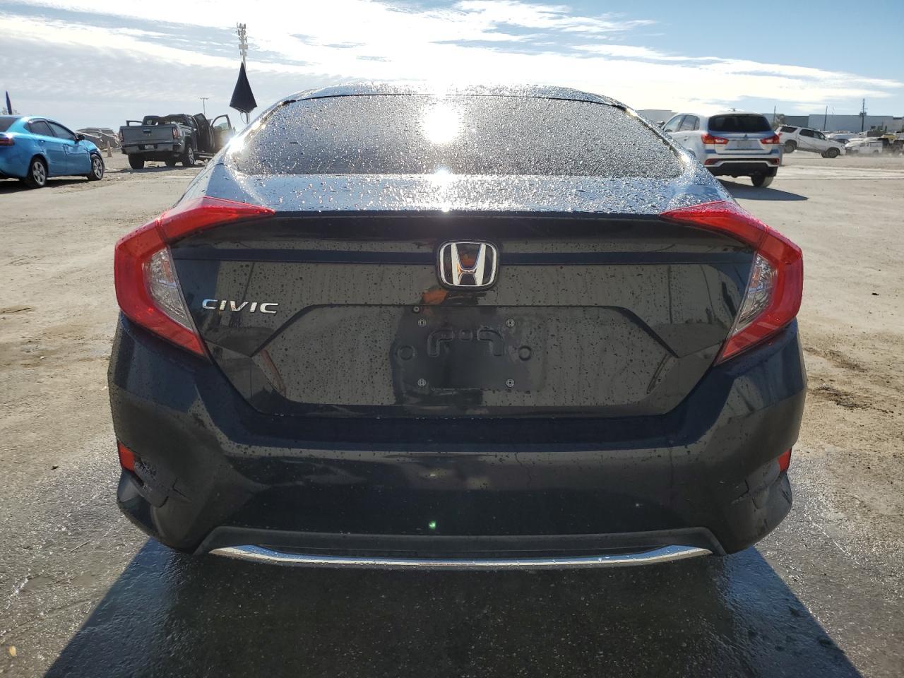 2019 HONDA CIVIC LX - Image 6