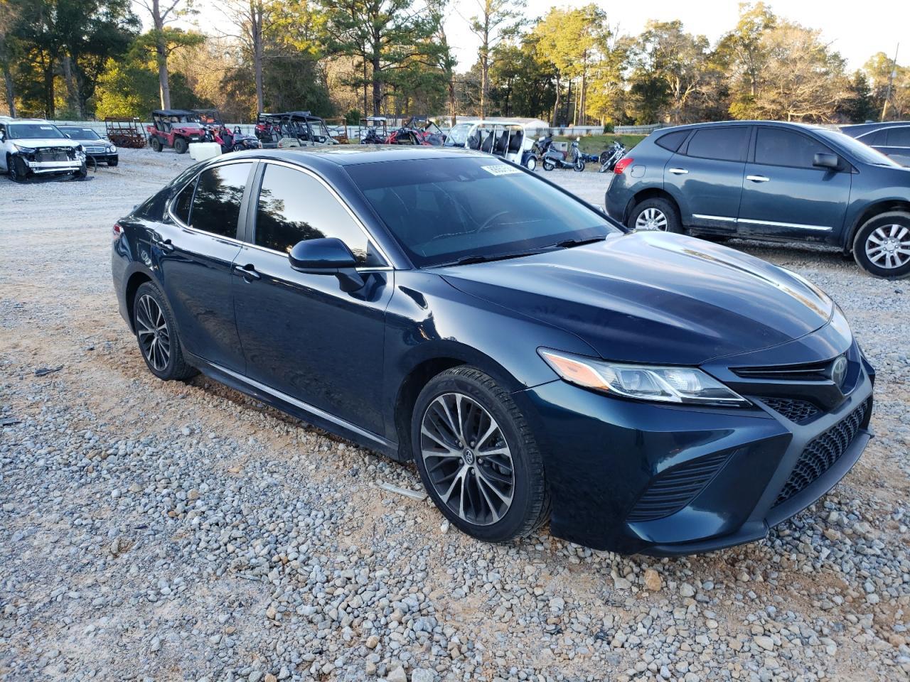 2018 TOYOTA CAMRY L - Фото 4