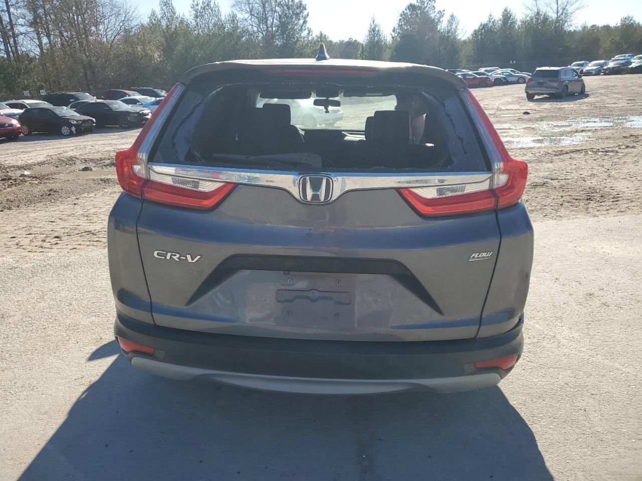 2018 HONDA CR-V LX - Image 6