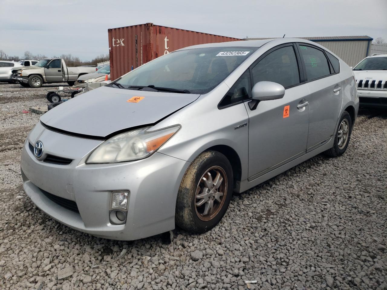 2011 TOYOTA PRIUS car image