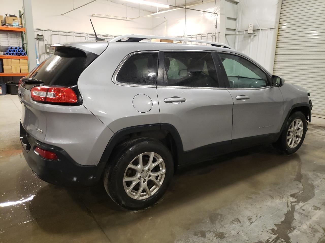 2017 JEEP CHEROKEE L - Image 3