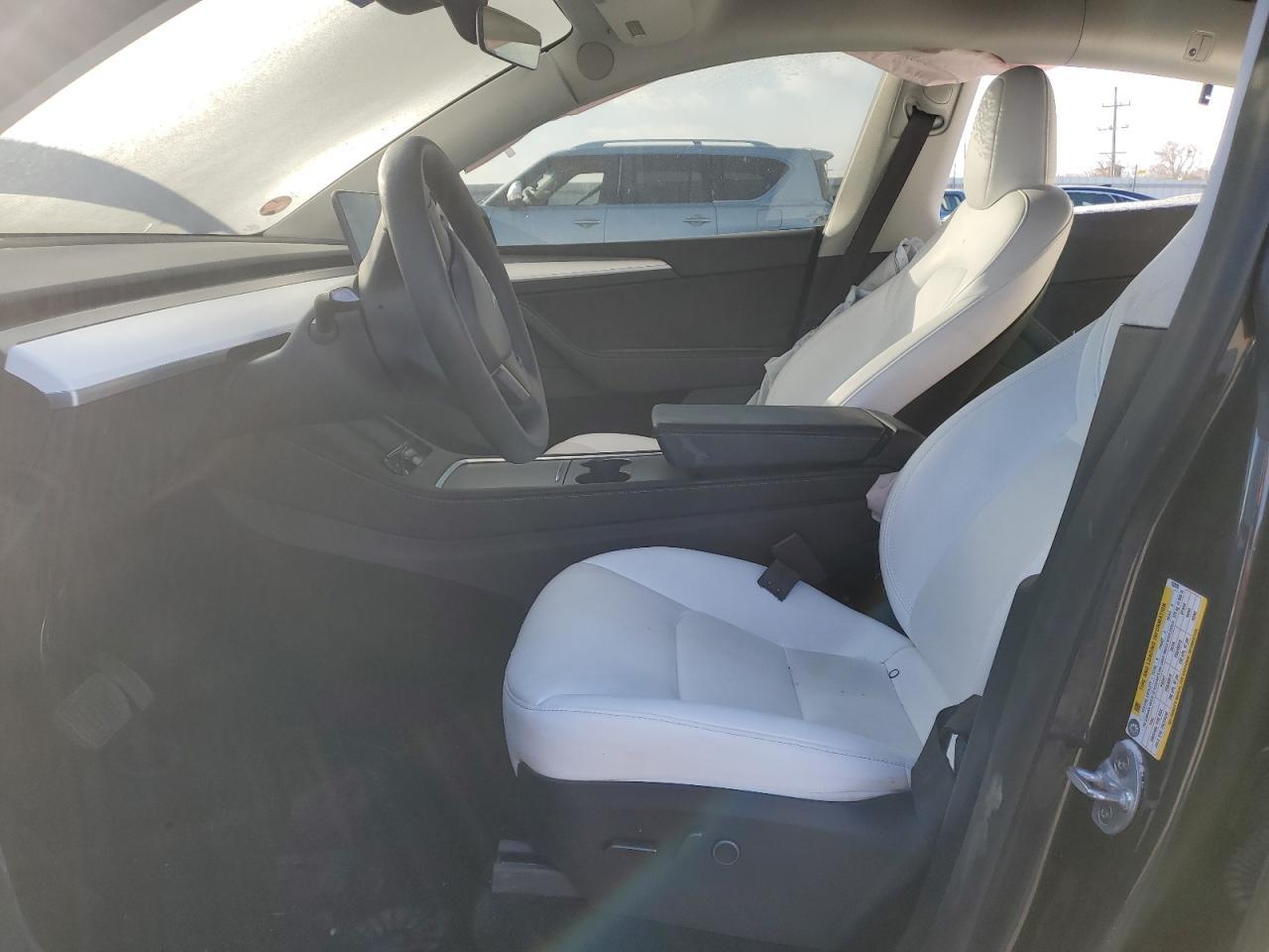 2024 TESLA MODEL Y - Image 7