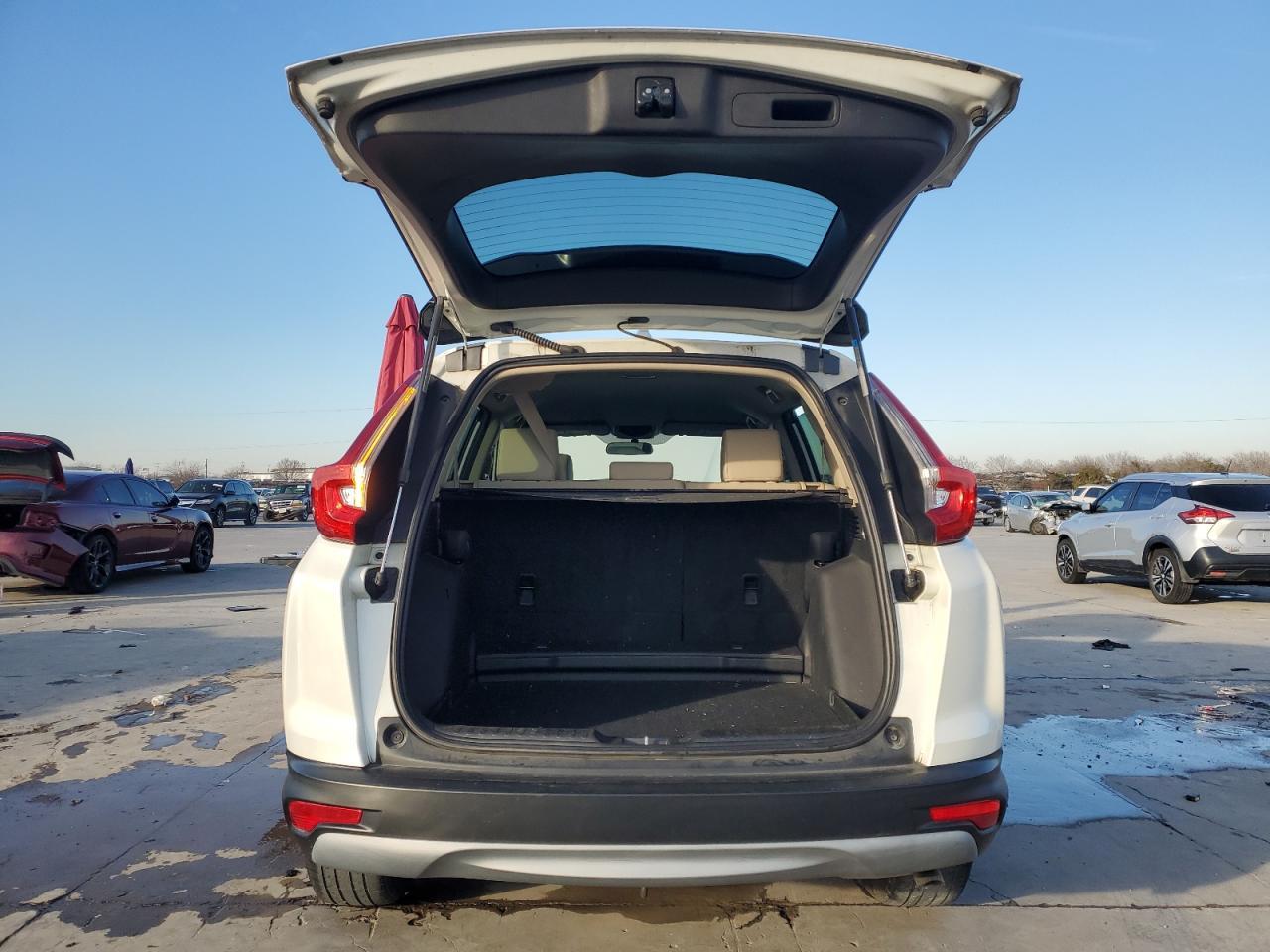 2018 HONDA CR-V LX - Image 6
