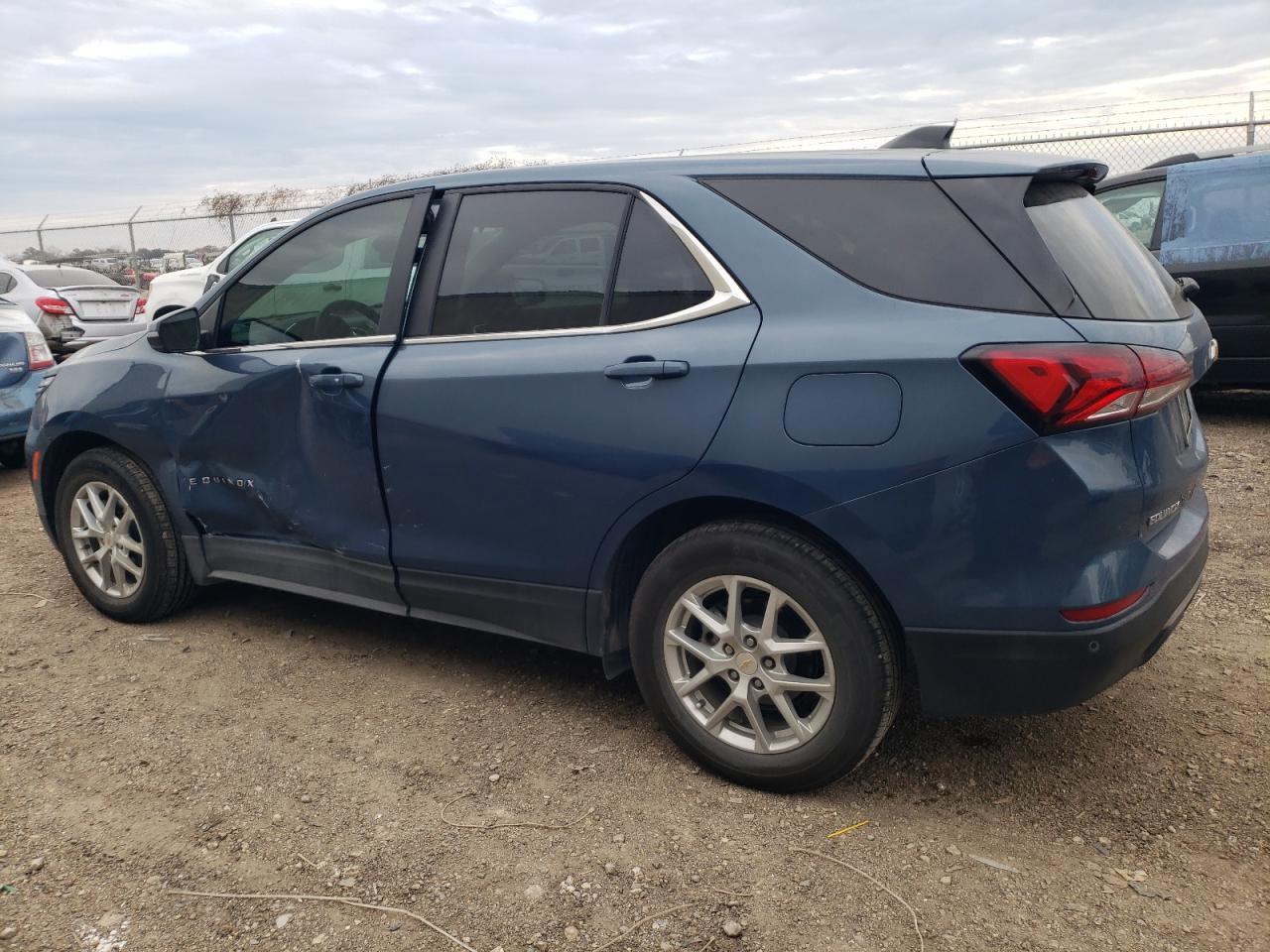 2024 CHEVROLET EQUINOX LT - Фото 2
