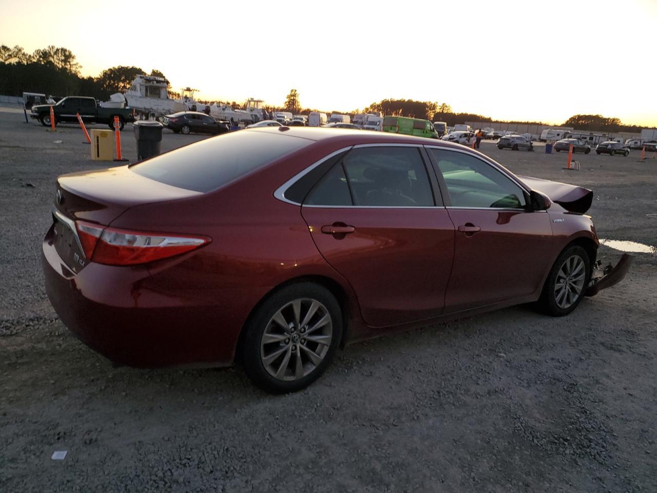 2017 TOYOTA CAMRY HYBR - Фото 3