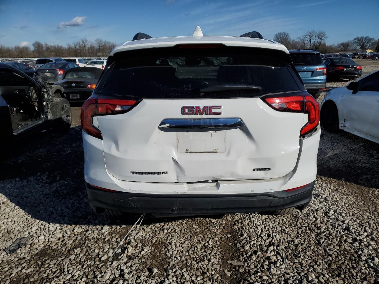 2019 GMC TERRAIN SL - Фото 6