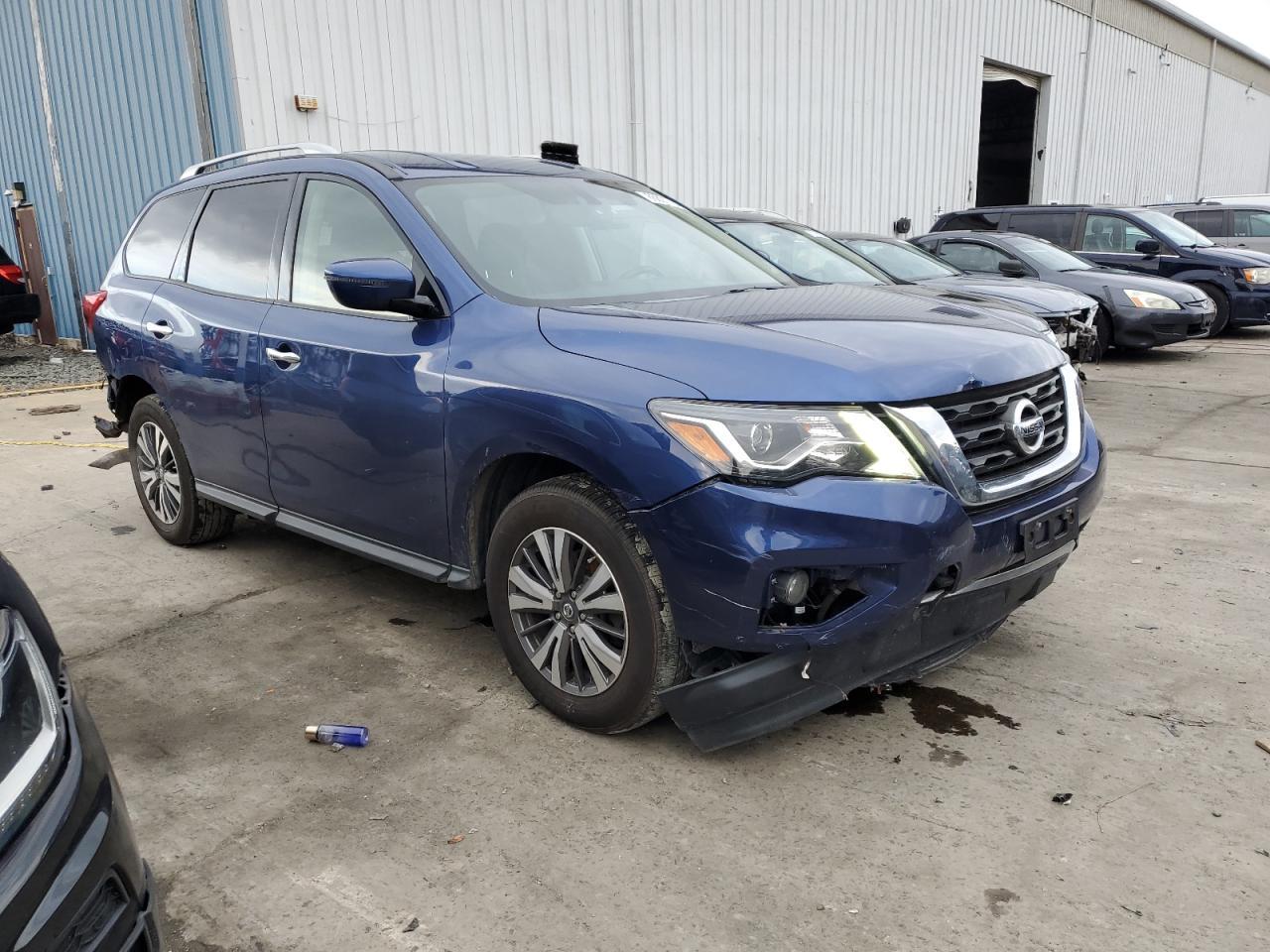 2019 NISSAN PATHFINDER - Фото 4