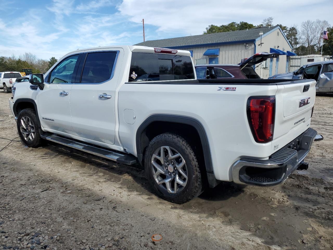2024 GMC SIERRA K15 - Image 2