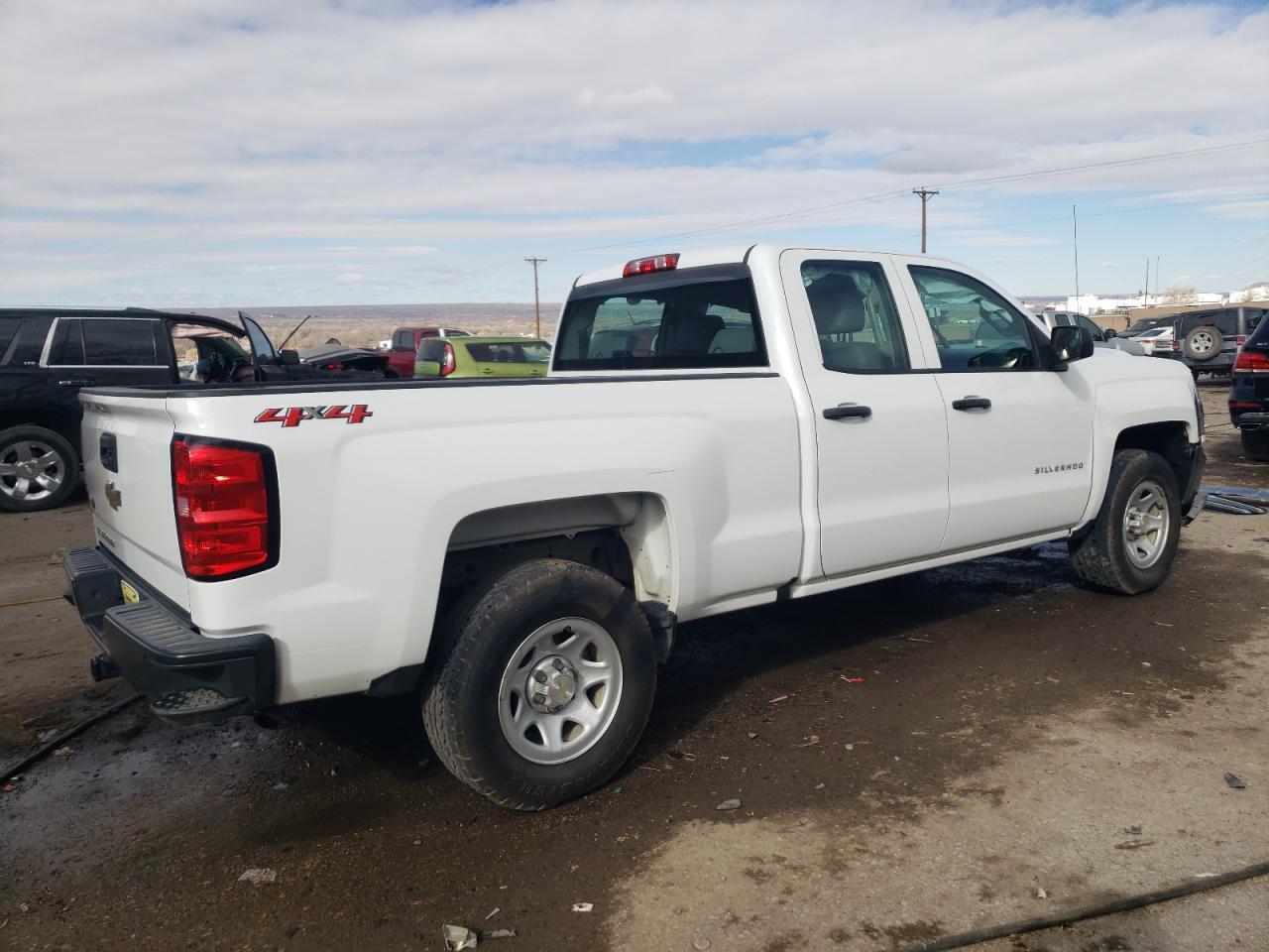 2018 CHEVROLET SILVERADO - Image 3