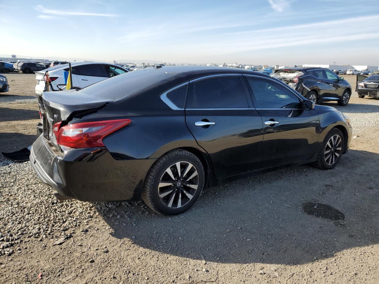2018 NISSAN ALTIMA 2.5 - Фото 3