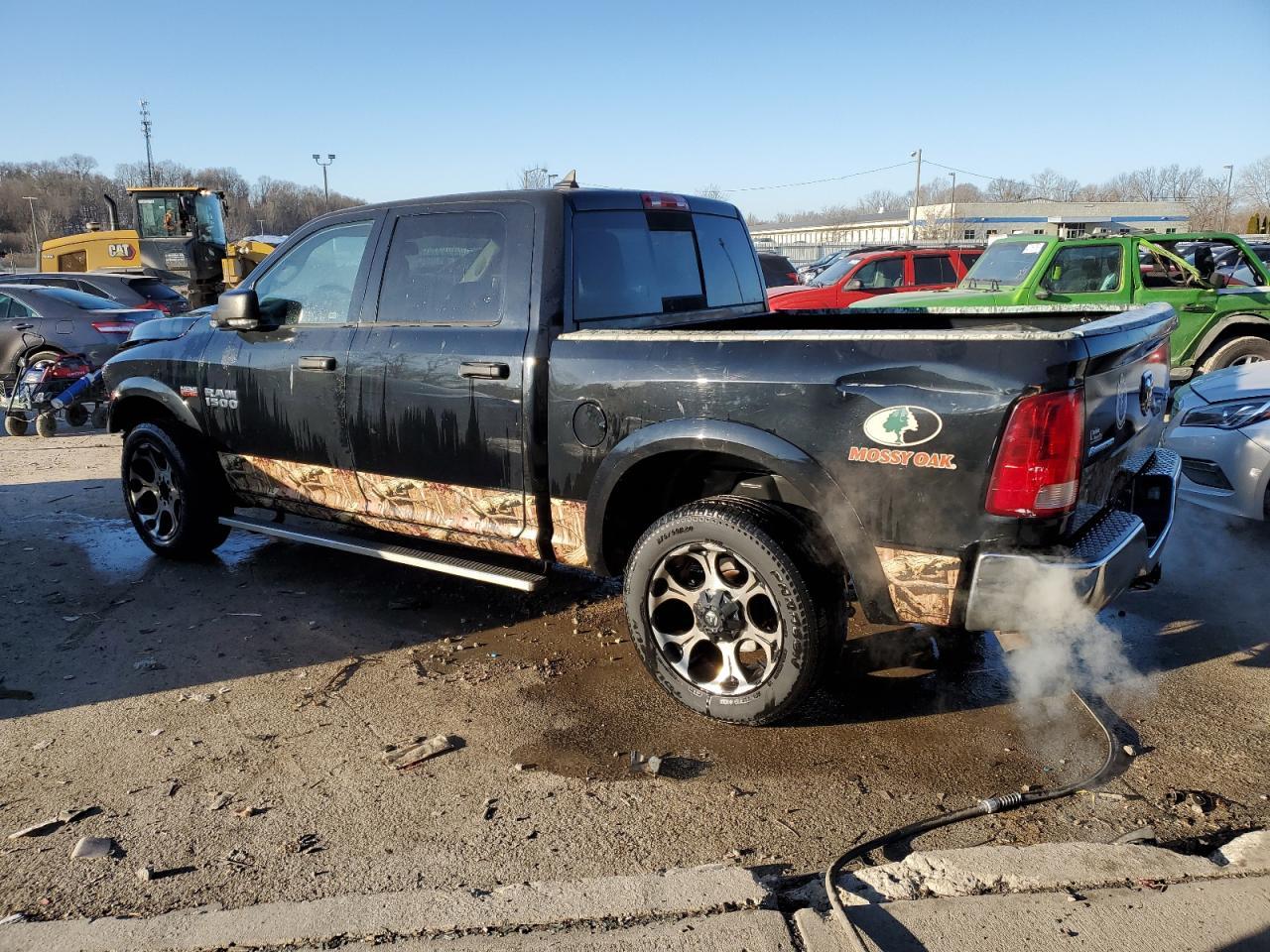 2014 RAM 1500 SLT - Фото 2