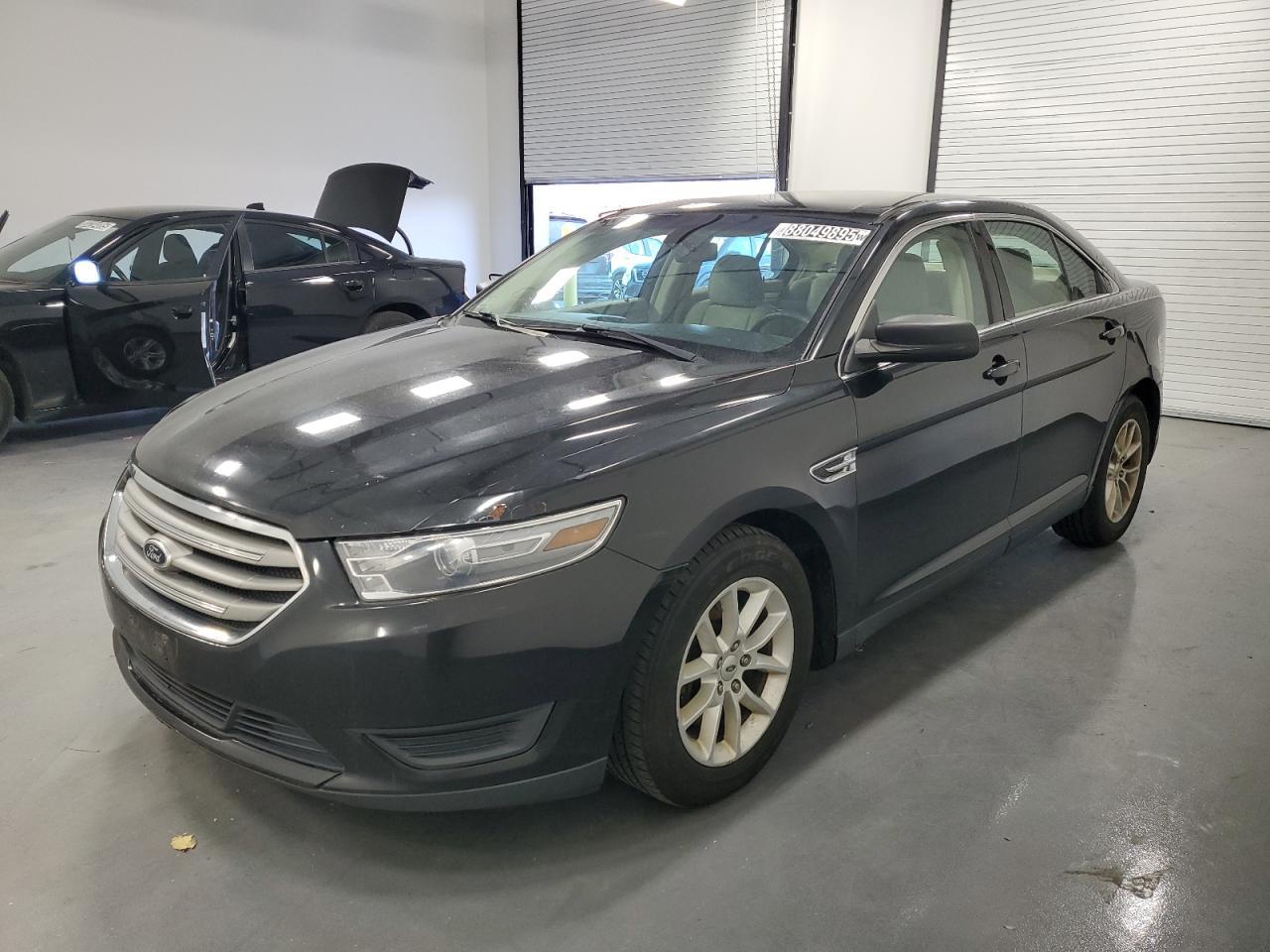 2014 FORD TAURUS SE