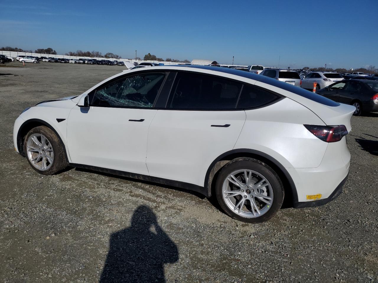 2022 TESLA MODEL Y - Image 2