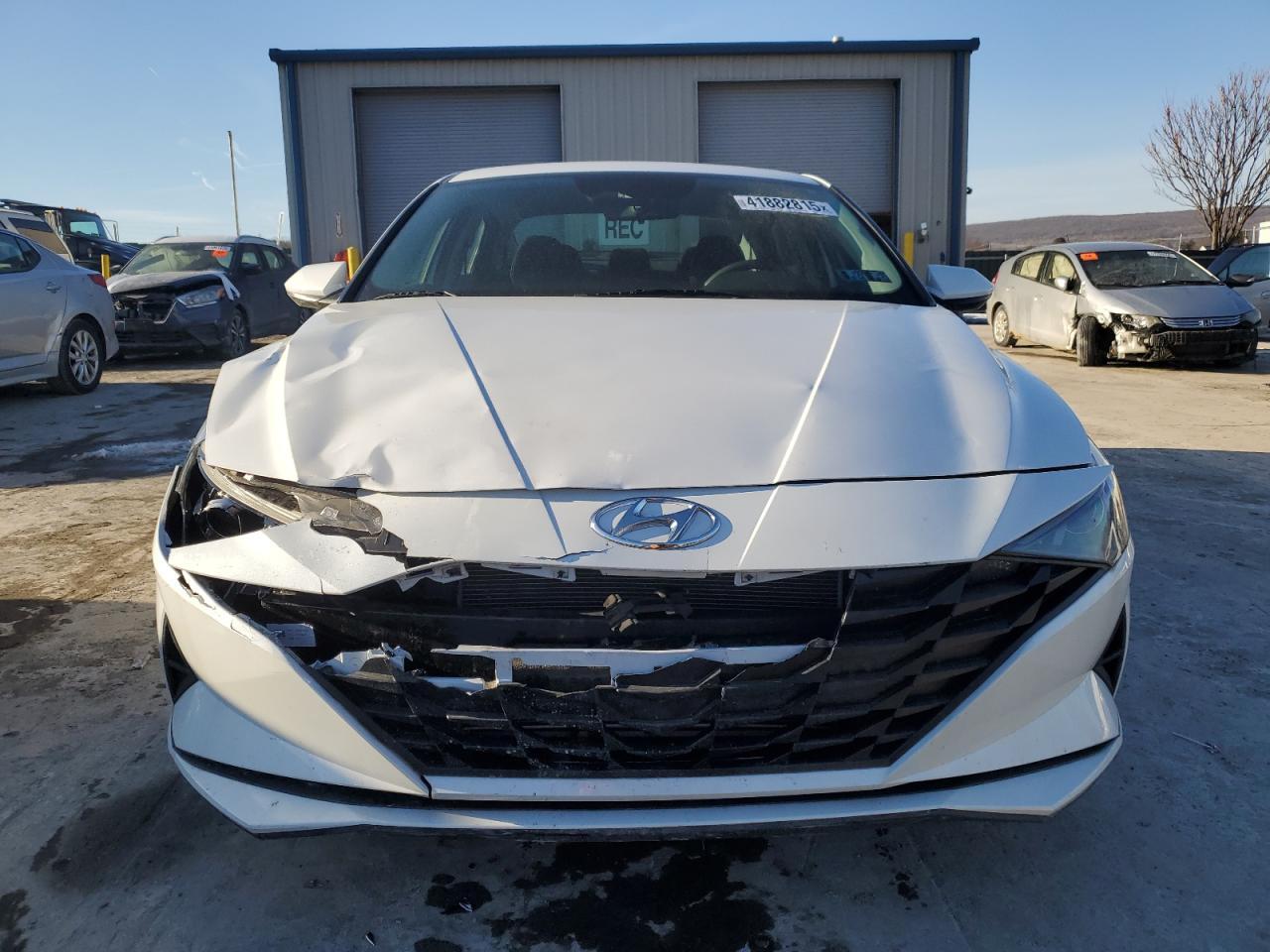 2022 HYUNDAI ELANTRA SE - Фото 5