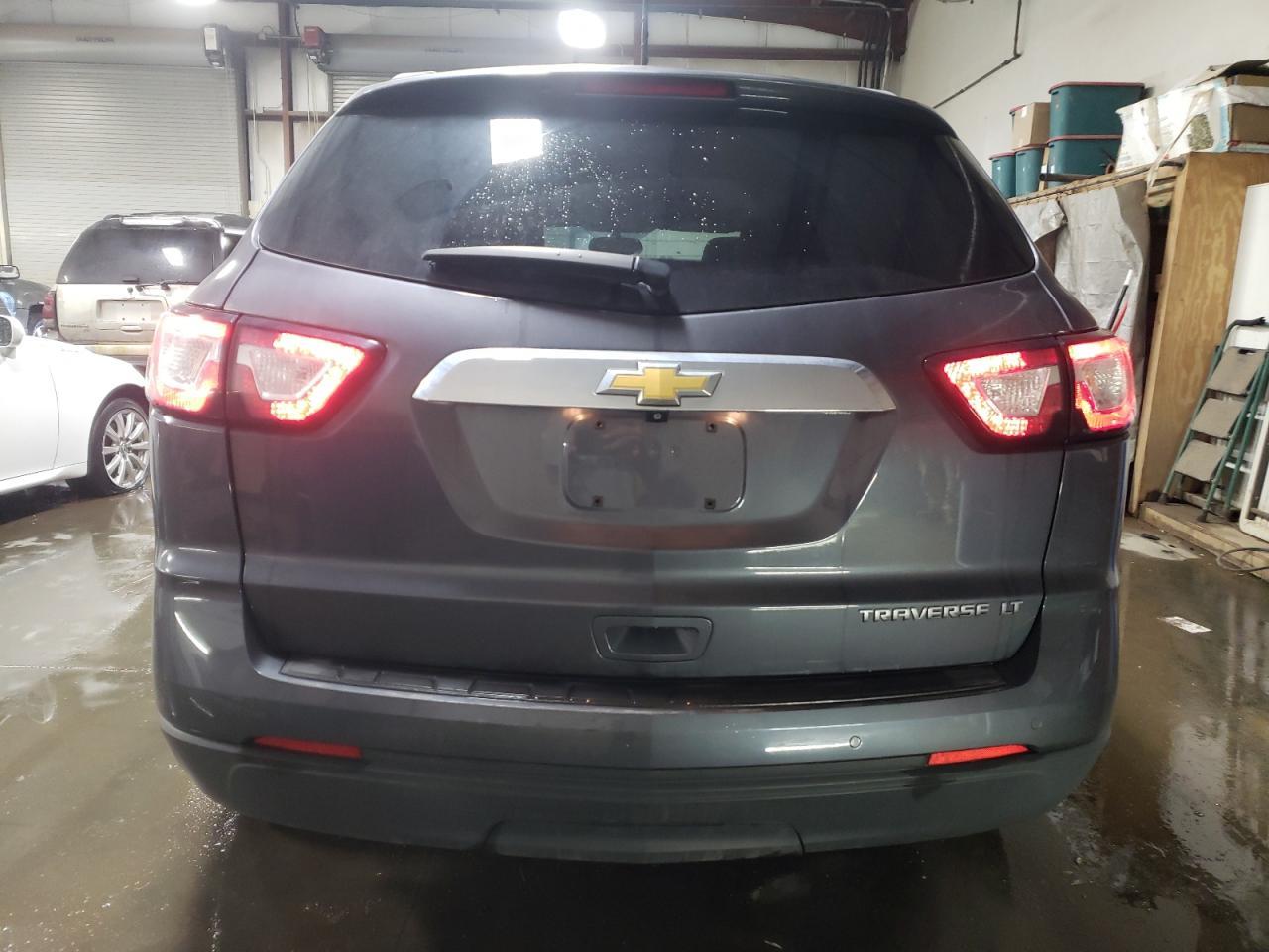2014 CHEVROLET TRAVERSE L - Image 6