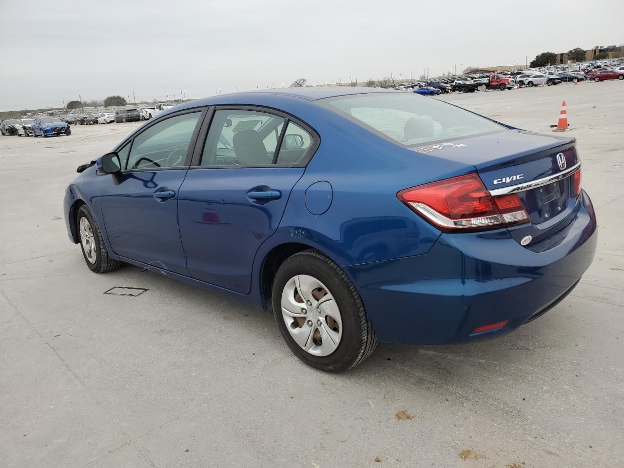 2013 HONDA CIVIC LX - Image 2