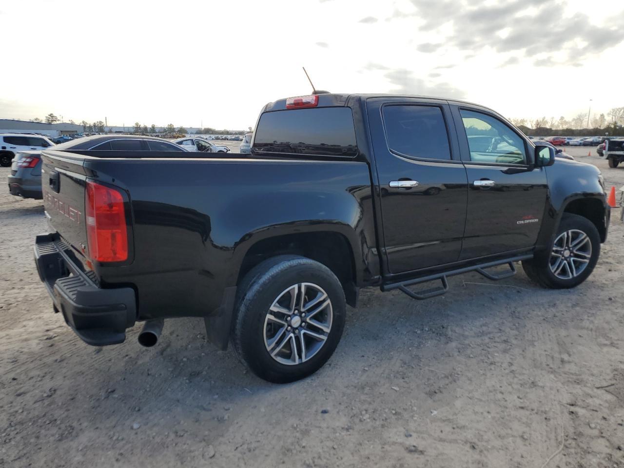 2021 CHEVROLET COLORADO - Image 3