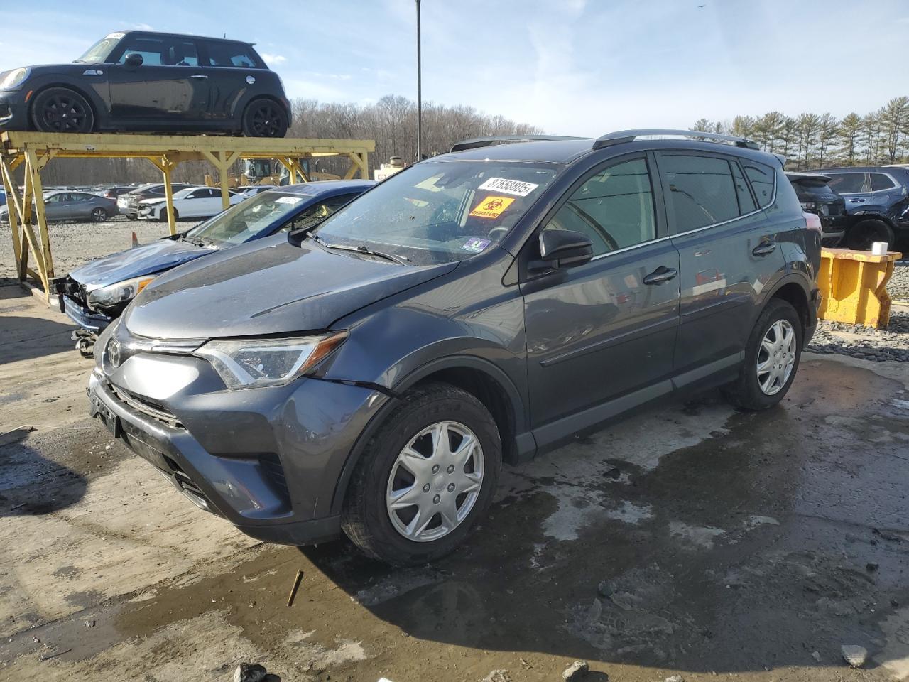 2018 TOYOTA RAV4 LE