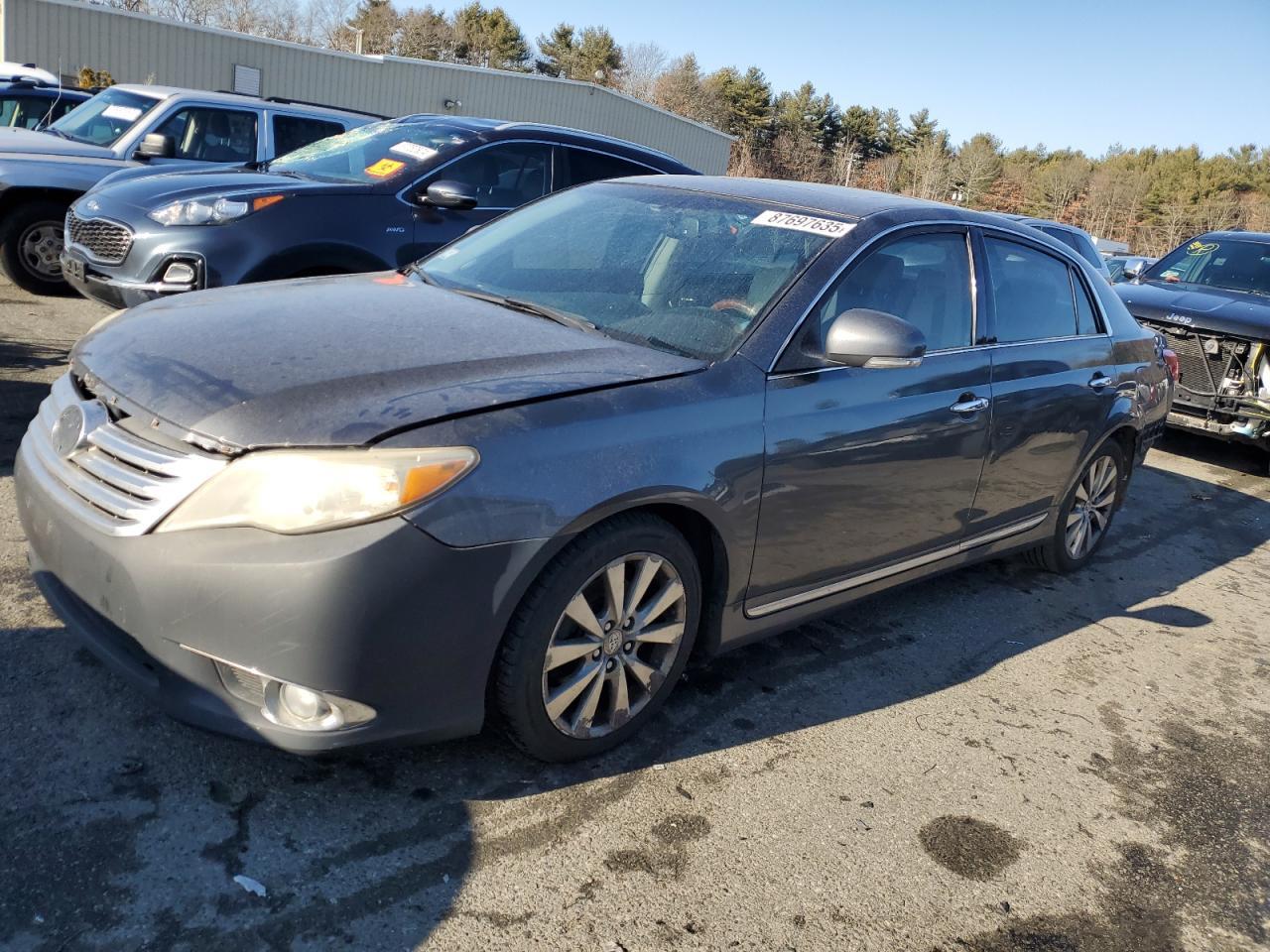 2011 TOYOTA AVALON BAS