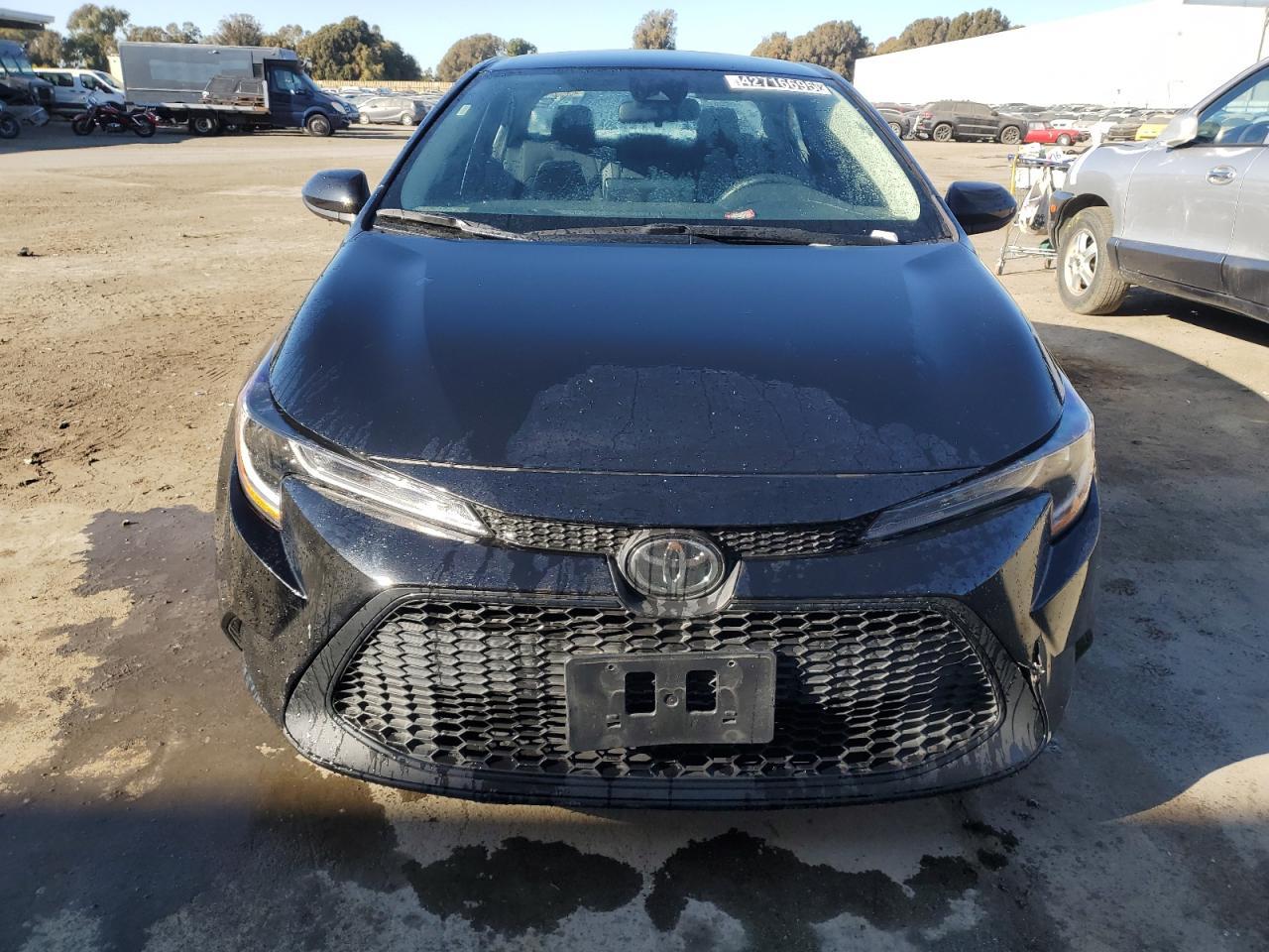 2022 TOYOTA COROLLA LE - Фото 5