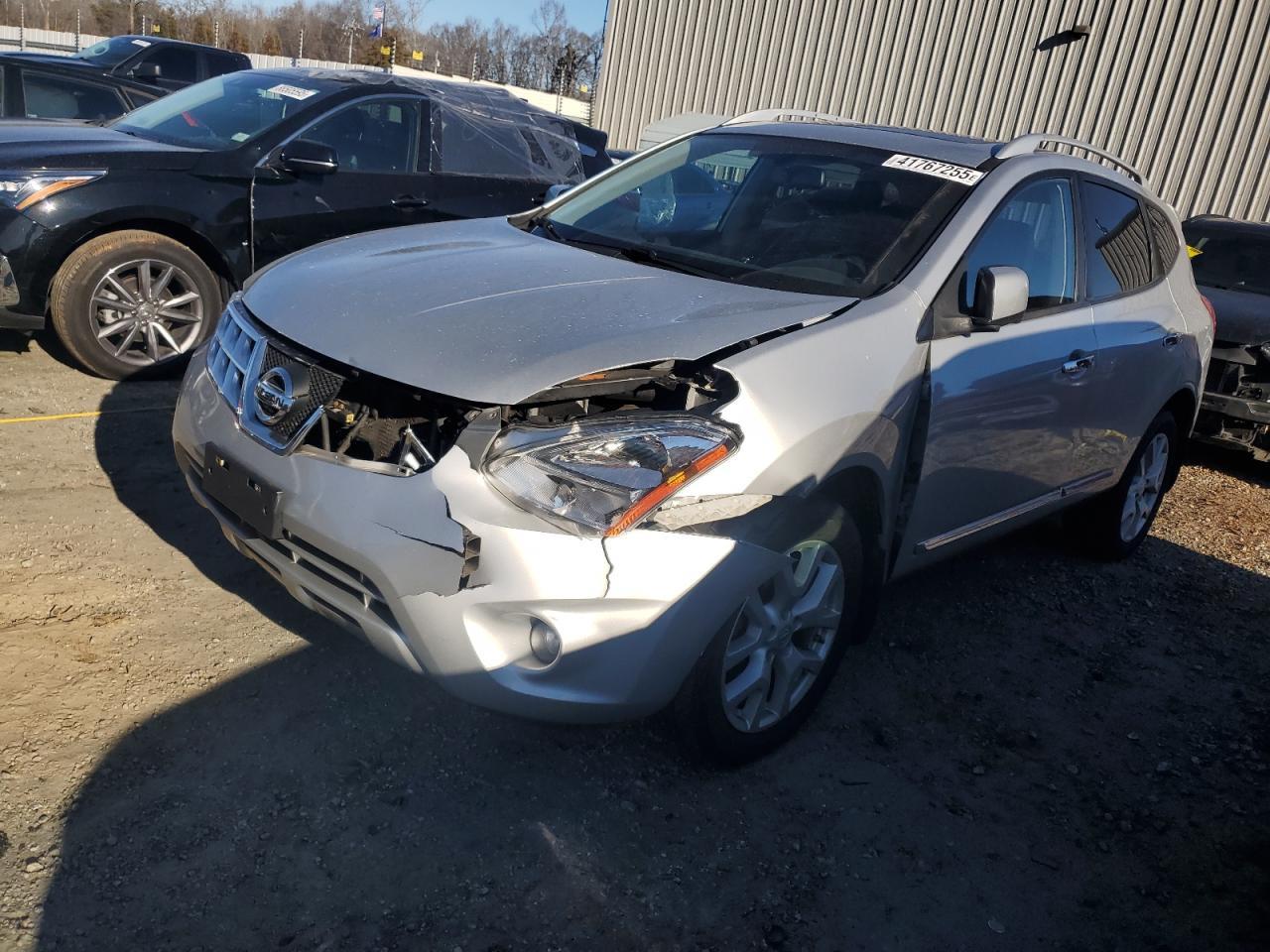 2013 NISSAN ROGUE S