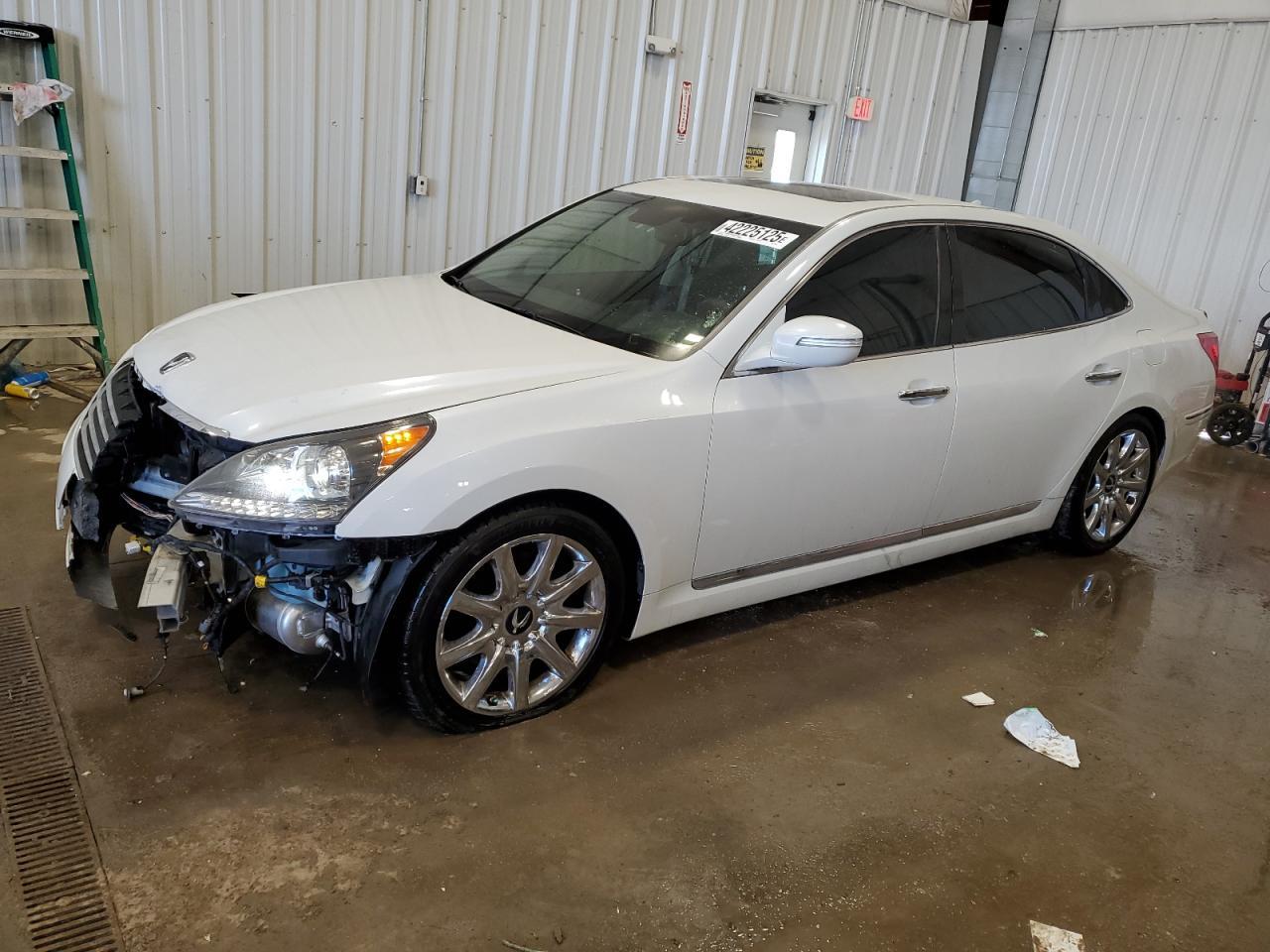 2011 HYUNDAI EQUUS SIGN
