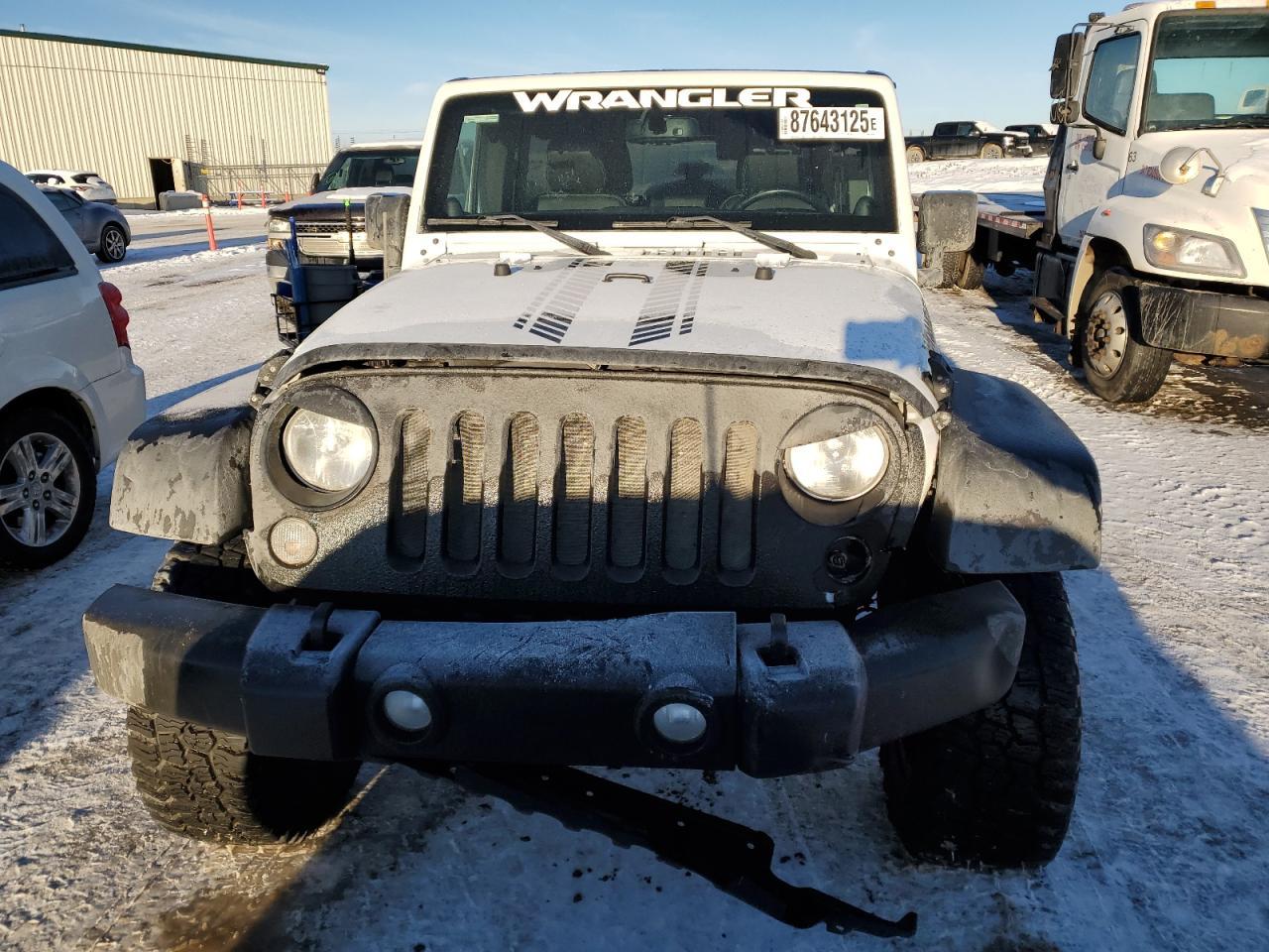 2014 JEEP WRANGLER U - Фото 5