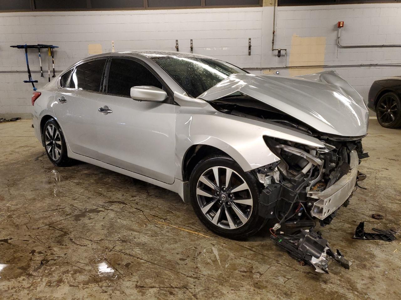 2016 NISSAN ALTIMA 2.5 - Фото 4