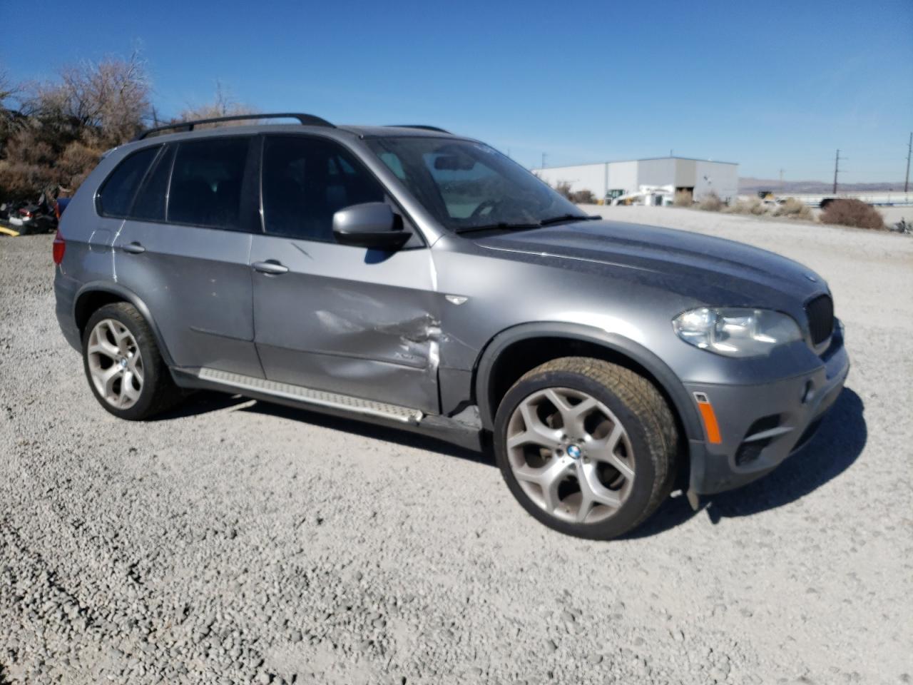 2013 BMW X5 XDRIVE3 - Image 4