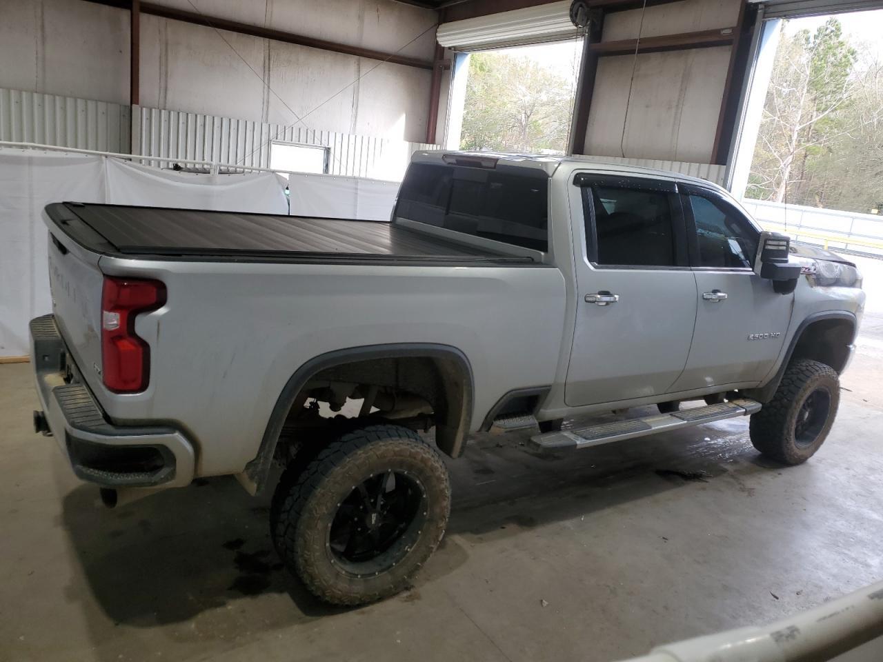 2020 CHEVROLET SILVERADO - Image 3